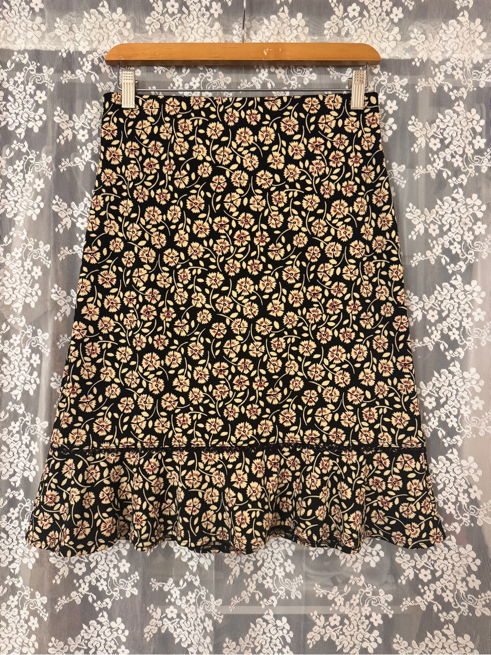 VINTAGE floral midi skirt